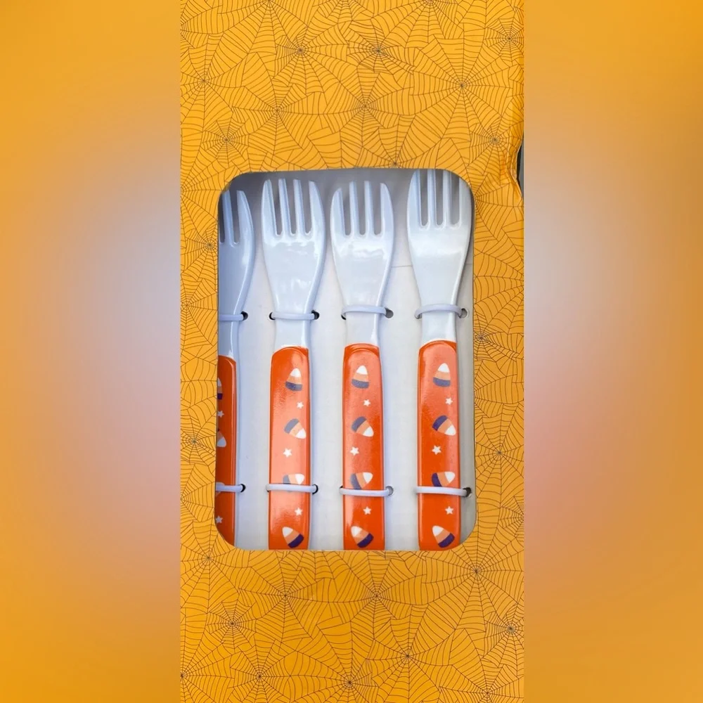 Kids 12 Piece Party Set - Halloween